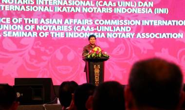 Berbicara di Seminar Ikatan Notaris Indonesia, Sudikerta Harap Ada Rekomendasi Kemudahan Berusaha di Indonesia.