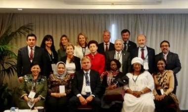 Rapat Komisi Tema dan Kongres UINL