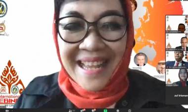 WEBINAR INTERNASIONAL INI - UINL